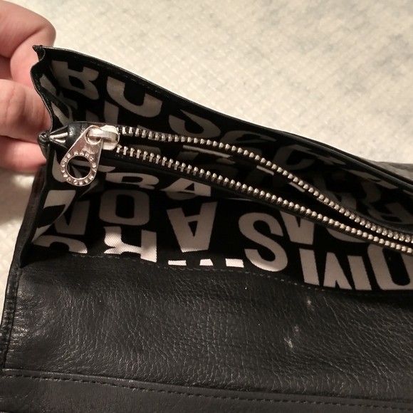 Marc Jacobs Leather Wallet - Picture 4 of 5